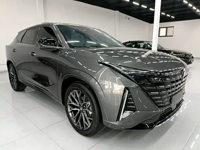 Changan UNI-Z — Фото автомобиля 3