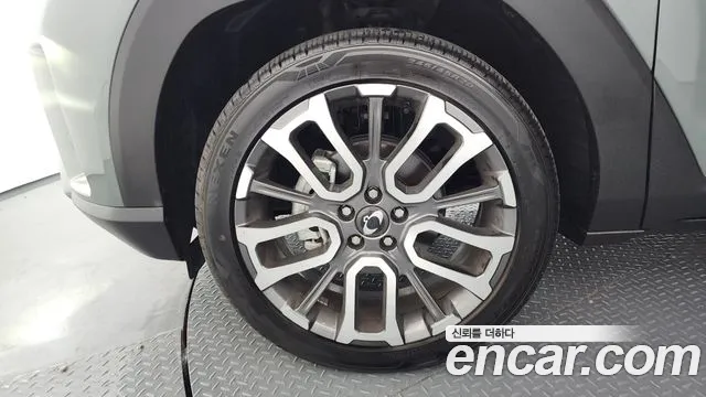 KG_Mobility_Ssangyong Torres Torres Бензин 1.5 4WD — Фото автомобиля 4