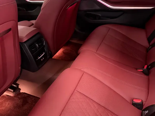 BMW 3 Series — Фото автомобиля 6