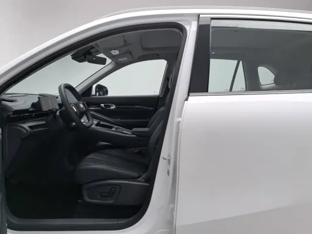 Geely Galaxy E5 — Фото автомобиля 10