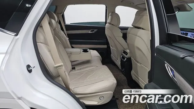 Genesis GV80 — Фото автомобиля 18