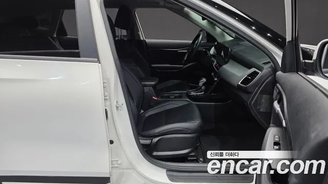 Kia Seltos — Фото автомобиля 11