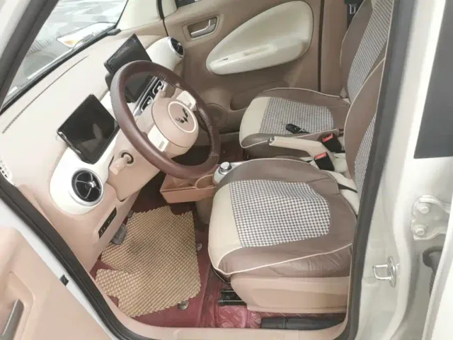 Wuling Hongguang Mini EV — Фото автомобиля 14