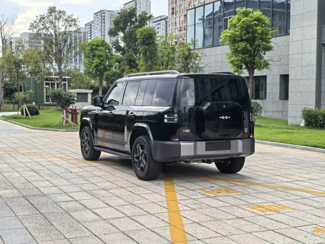 BYD FangChengBao Titanium 7 — Фото автомобиля 27