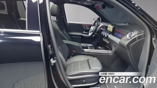 Mercedes-Benz EQB X243 — Фото автомобиля 17
