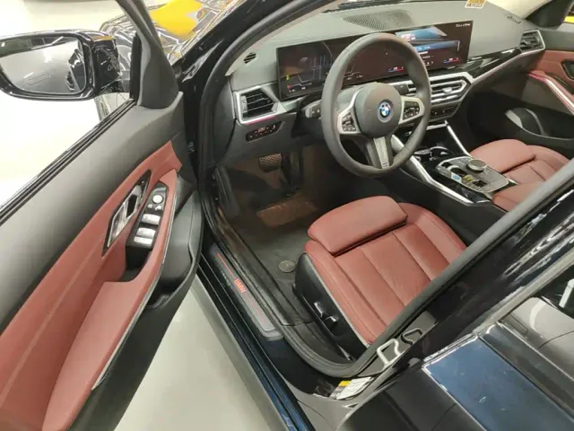 BMW i3 — Фото автомобиля 15