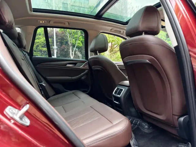 BMW X3 — Фото автомобиля 11