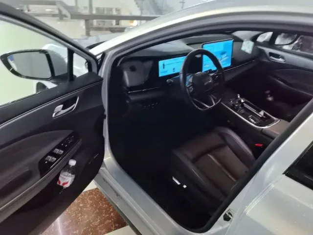 GAC Aion S Plus — Фото автомобиля 15