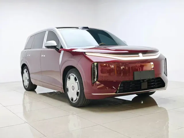 BYD Dynasty-D — Фото автомобиля 3