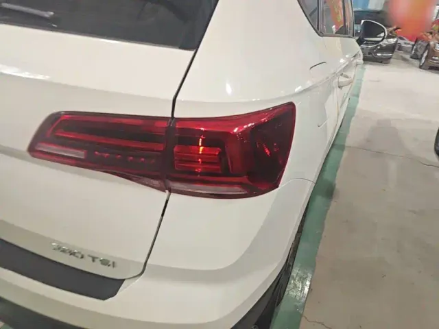 Volkswagen Tharu — Фото автомобиля 7