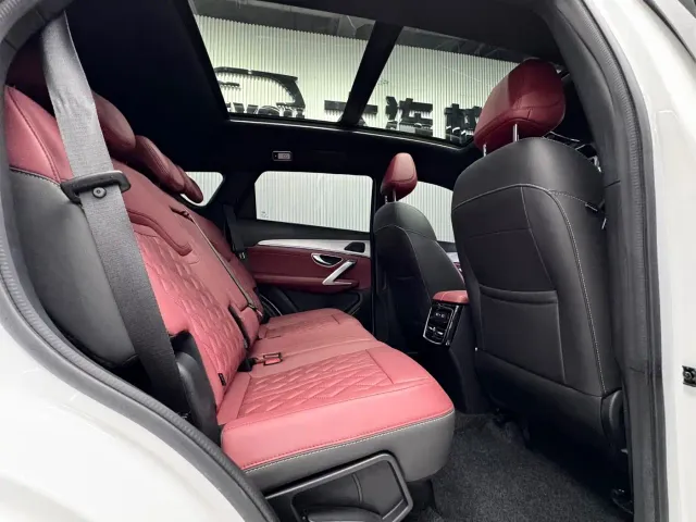 Jetour X70 Plus — Фото автомобиля 12
