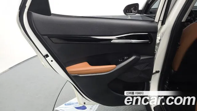 Kia Seltos Бензин 1.6 турбо 2WD — Фото автомобиля 24
