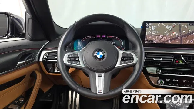BMW 5 Series G30 — Фото автомобиля 13