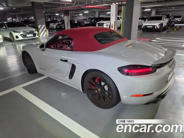 Porsche 718 — Фото автомобиля 3