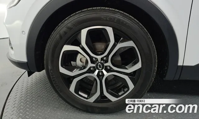 Renault Korea XM3 — Фото автомобиля 5