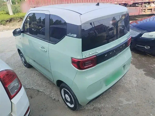 Wuling Hongguang Mini EV — Фото автомобиля 4