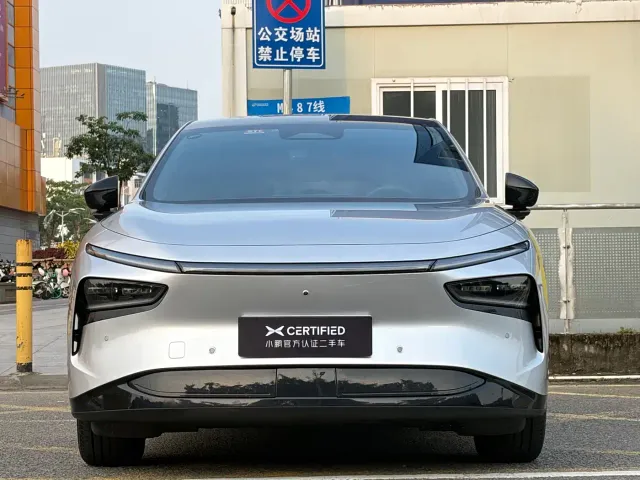 XPeng XPeng G7 2025 702 Ultra Long Range Max — Фото автомобиля 2