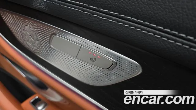 Mercedes-Benz CLS-Class — Фото автомобиля 28