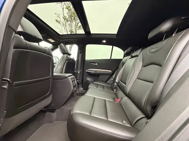 Cadillac XT4 — Фото автомобиля 9