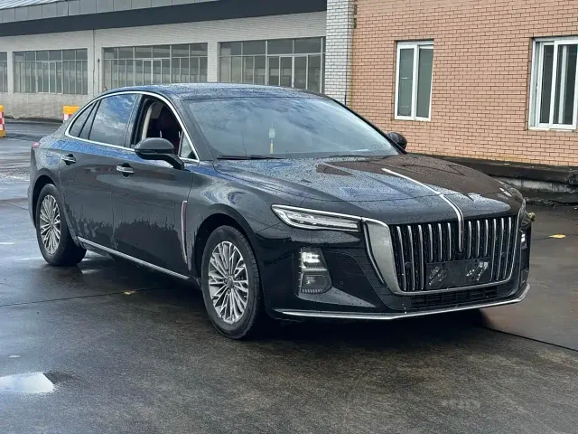 Hongqi H5 — Фото автомобиля 3
