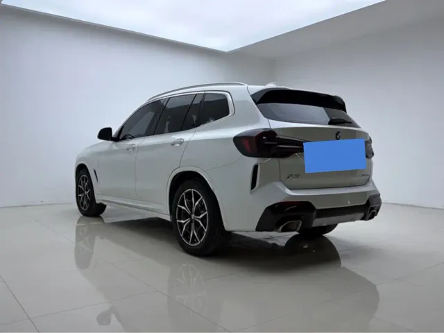BMW X3 — Фото автомобиля 14