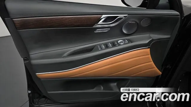 Genesis GV80 — Фото автомобиля 13