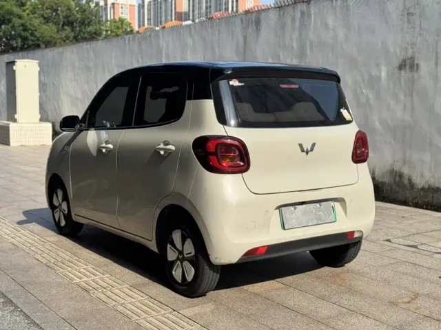 Wuling Hongguang Mini EV — Фото автомобиля 6