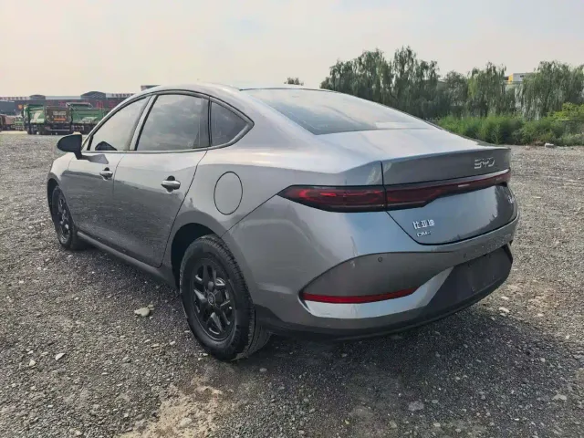 BYD Qin PLUS — Фото автомобиля 4