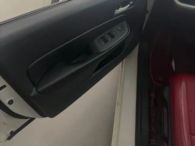 Honda Fit — Фото автомобиля 7