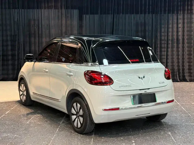 Wuling Bingo — Фото автомобиля 11