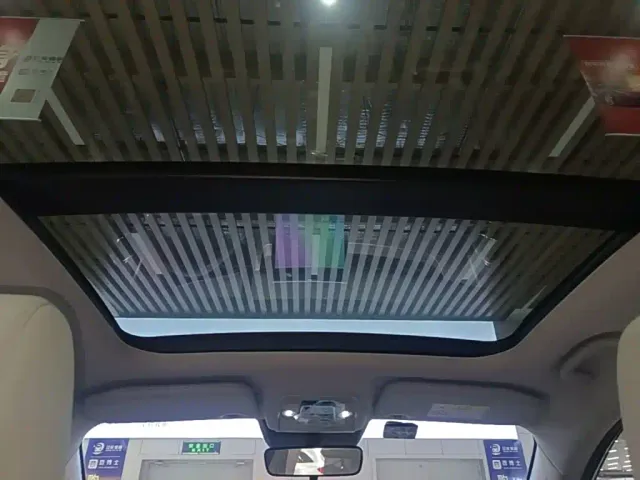 BYD Yuan Pro — Фото автомобиля 17