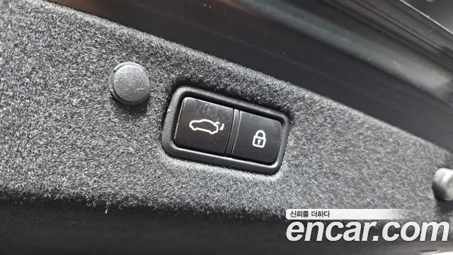 Hyundai Grandeur — Фото автомобиля 15