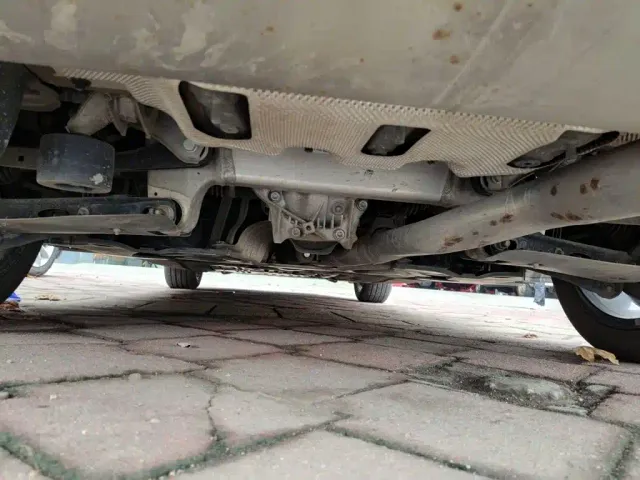 BMW 5 Series — Фото автомобиля 23