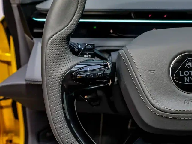 Lotus Emeya — Фото автомобиля 10