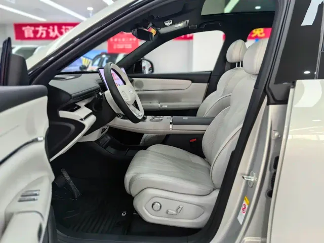 Changan Qiyuan Q07 — Фото автомобиля 7