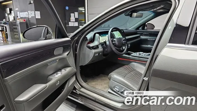 Genesis G90 Бензин 3.5 турбо AWD — Фото автомобиля 11