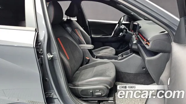 Hyundai Kona Kona (SX2) Бензин 1.6 Turbo 4WD — Фото автомобиля 12
