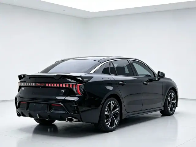 Lynk & Co 03 — Фото автомобиля 7