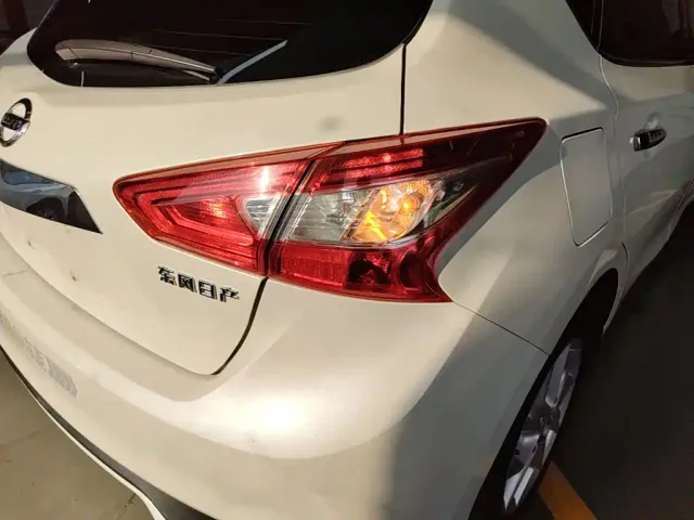 Nissan Tiida — Фото автомобиля 7