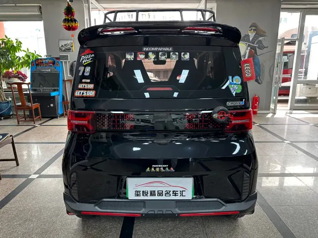 Wuling Hongguang Mini EV — Фото автомобиля 9