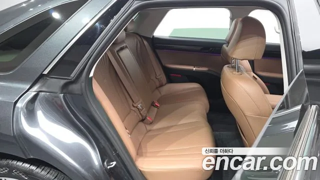 Hyundai Grandeur — Фото автомобиля 10