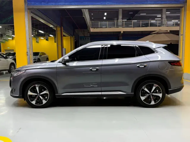 BYD Song PLUS — Фото автомобиля 8