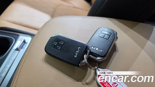Kia Carnival 4th Gen — Фото автомобиля 21