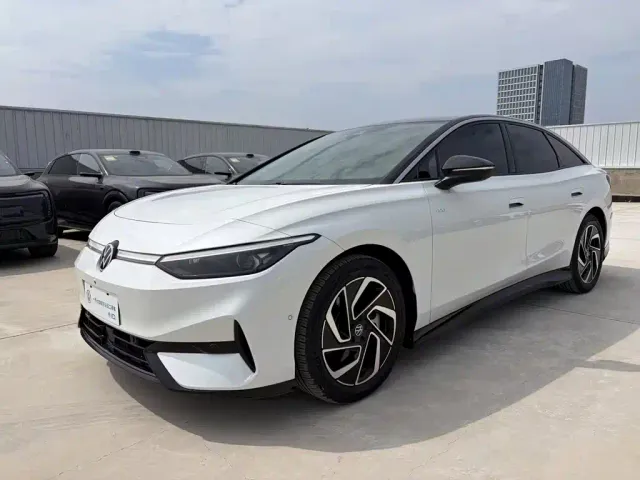 Фотография автомобиля — Volkswagen ID.7 Vizzion