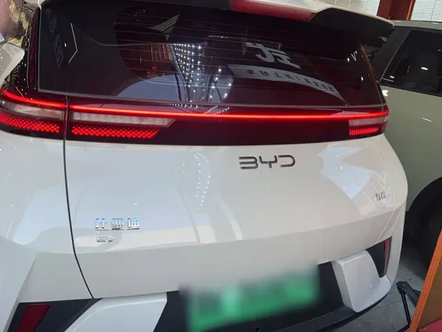 BYD Seagull — Фото автомобиля 9