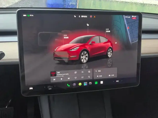 Tesla Model Y — Фото автомобиля 13