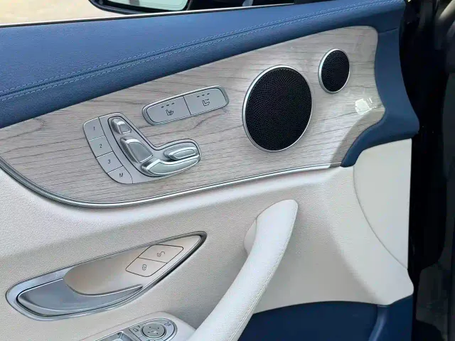 Mercedes-Benz E-Class — Фото автомобиля 9