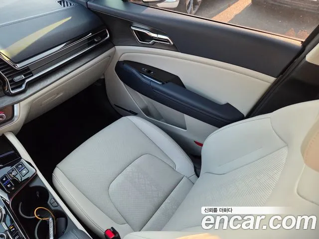 Kia Sportage — Фото автомобиля 9