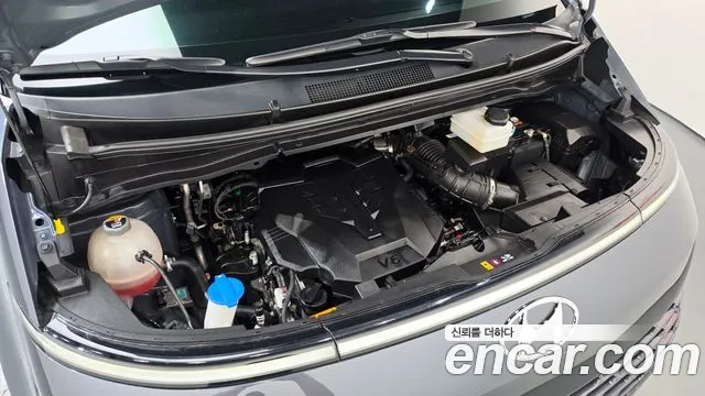 Hyundai Staria — Фото автомобиля 9