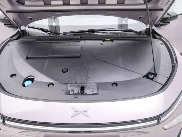 Xpeng P7+ — Фото автомобиля 26